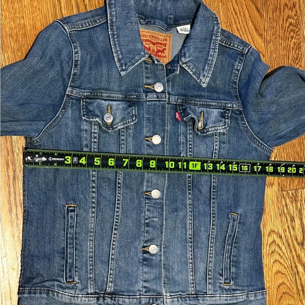 Levi's Dark Blue Denim Jacket - Picture 6 of 12